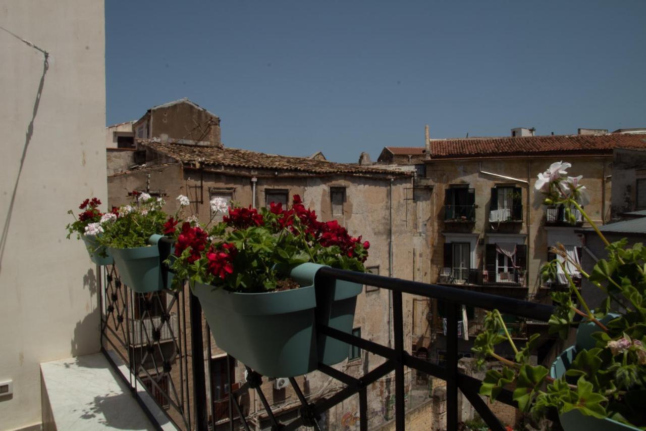 La Vucciria Di Guttuso Bed and Breakfast Palermo Buitenkant foto